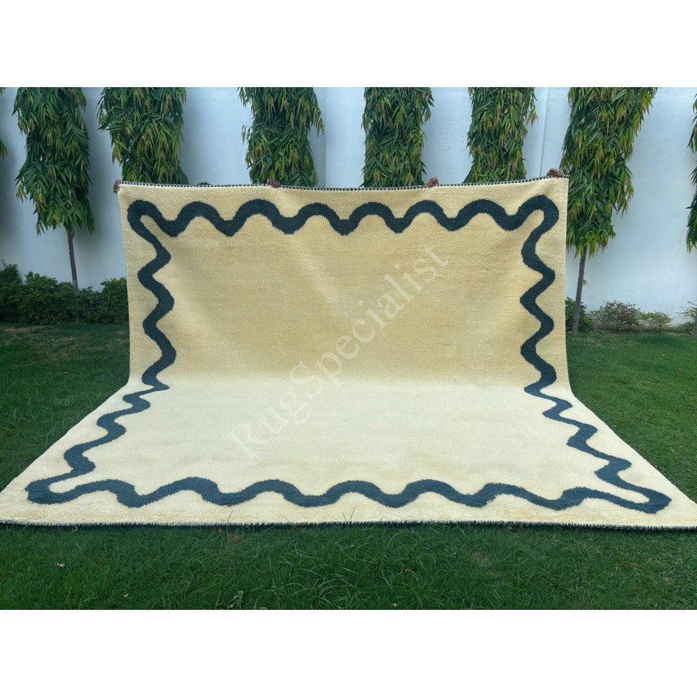 Modern Hand-Knotted 100% Wool Wavy Border Area Rug in Ivory Modern Hand-Knotted 100% Wool Wavy Border Area Rug in Ivory