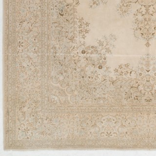 One-of-a-kind Vintage Wool Area Rug. Handmade Turkish Large Carpet for Farmhouse & Country Style Decoration