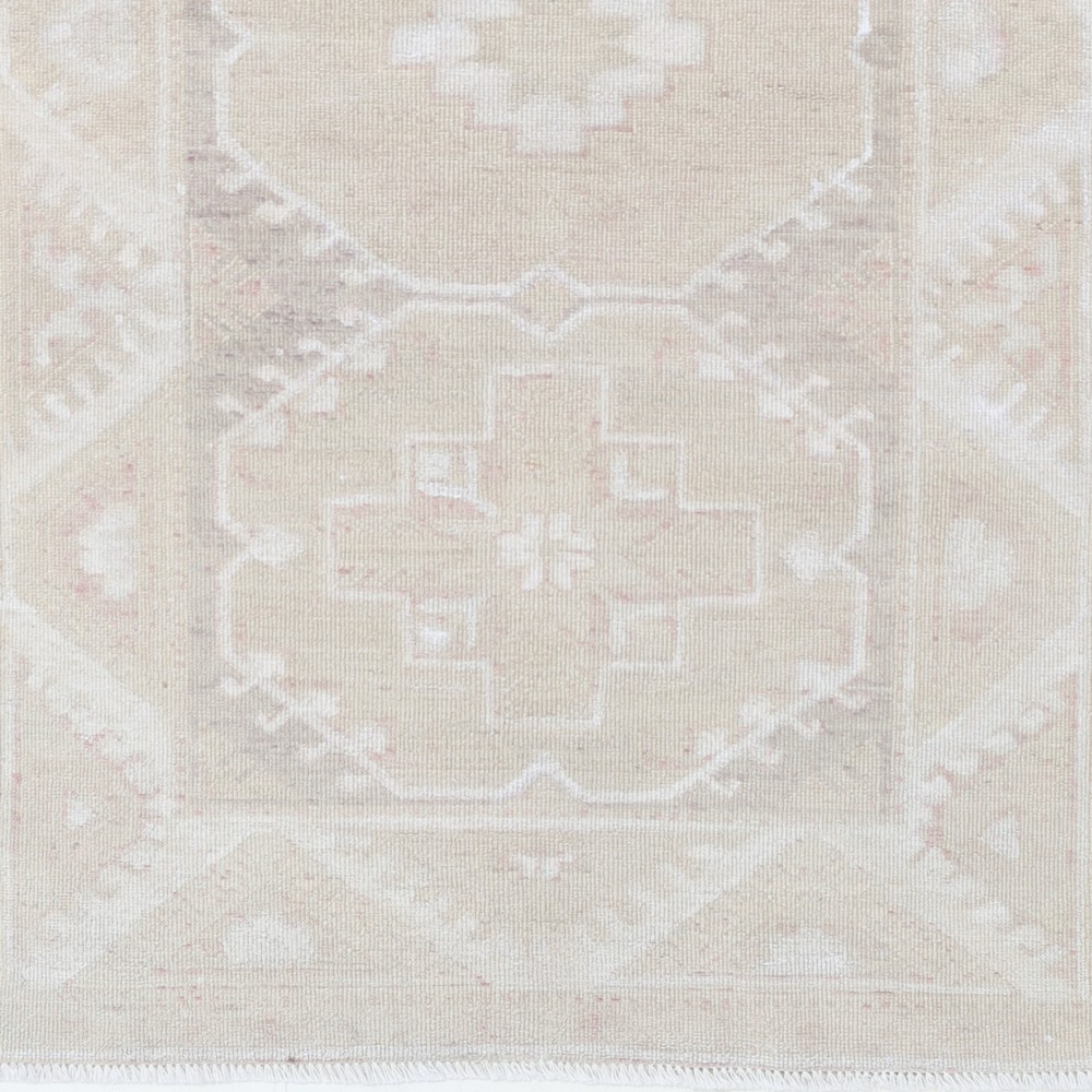 Traditional Handmade Accent Rug | Handknotted Geometric Area Rug | All Wool Traditional Handmade Accent Rug | Handknotted Geometric Area Rug | All Wool