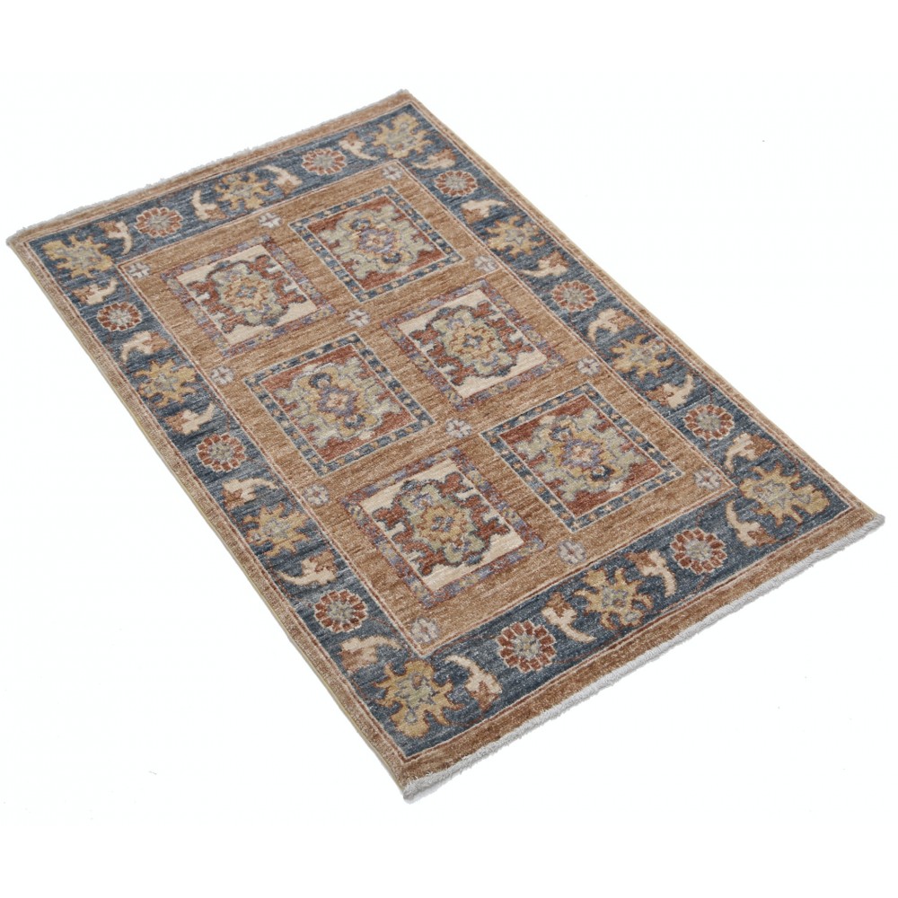 Traditional Turkish Accent Rug | Hand Knotted Small Entryway Rug | New Condition | 100% Wool Traditional Turkish Accent Rug | Hand Knotted Small Entryway Rug | New Condition | 100% Wool