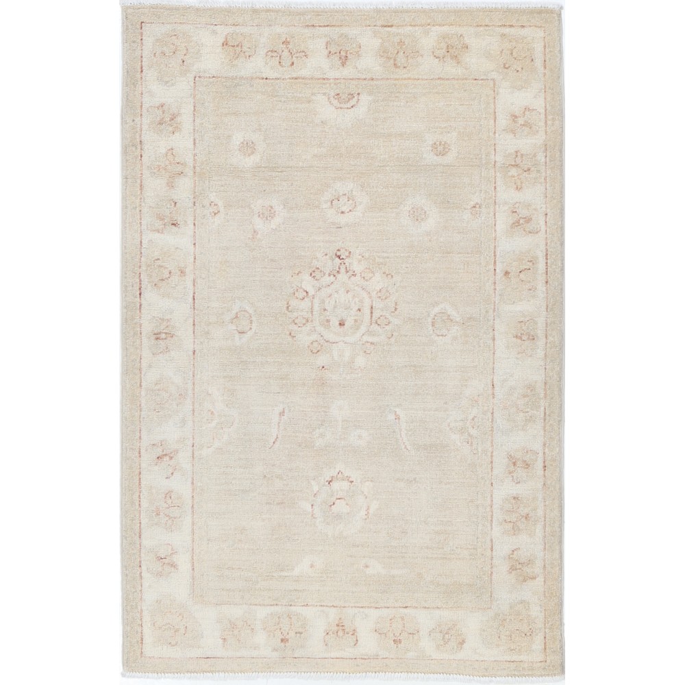 Traditional Beige Oushak Wool Rug | Hand Knotted Accent Rug for Home Decor Traditional Beige Oushak Wool Rug | Hand Knotted Accent Rug for Home Decor