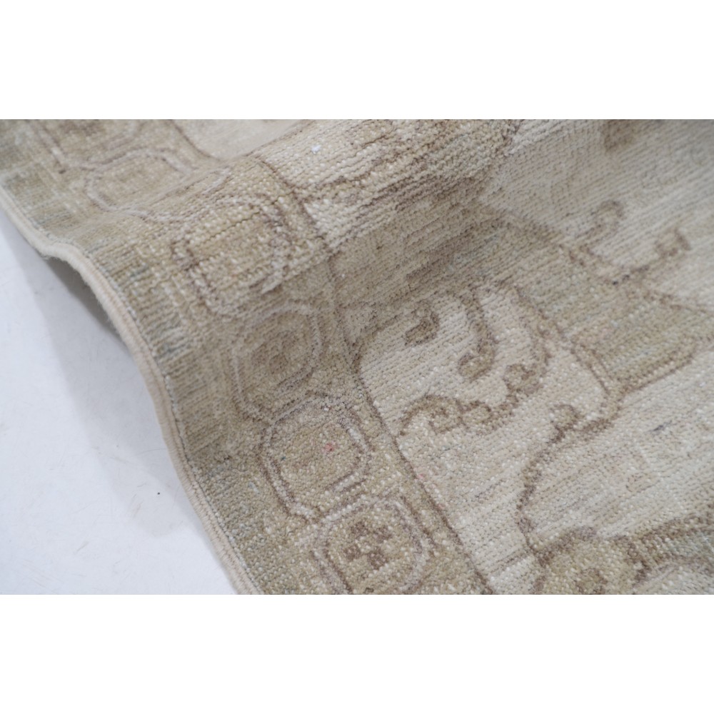 Decorative Hand Knotted Area Rug | 100% Wool Living Room Carpet | Beige Floor Covering Decorative Hand Knotted Area Rug | 100% Wool Living Room Carpet | Beige Floor Covering