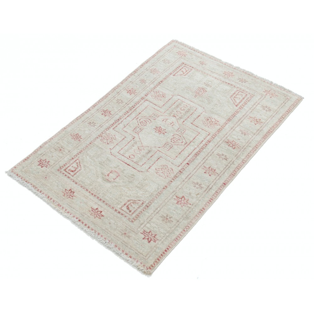 Traditional Decorative Hand Knotted Accent Rug | Beige Turkish Rug | All Wool Traditional Decorative Hand Knotted Accent Rug | Beige Turkish Rug | All Wool