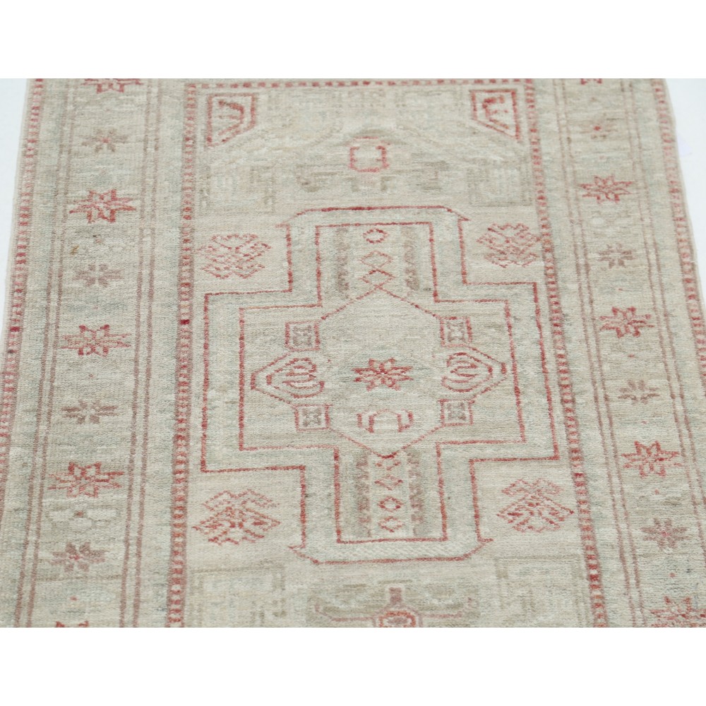 Traditional Decorative Hand Knotted Accent Rug | Beige Turkish Rug | All Wool Traditional Decorative Hand Knotted Accent Rug | Beige Turkish Rug | All Wool