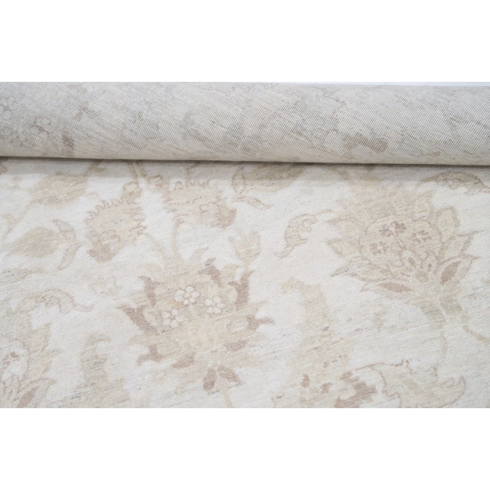 Hand Knotted Area Rug for Home Decor | 100% Wool | Traditional Beige Carpet Hand Knotted Area Rug for Home Decor | 100% Wool | Traditional Beige Carpet