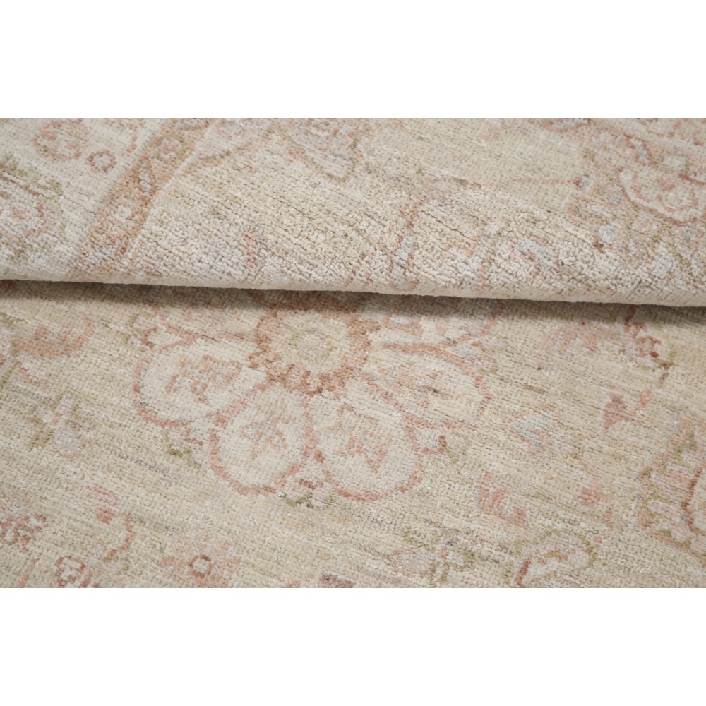 Traditional Hand Knotted Accent Rug | Floral Wool Area Rug in Soft Tones Traditional Hand Knotted Accent Rug | Floral Wool Area Rug in Soft Tones