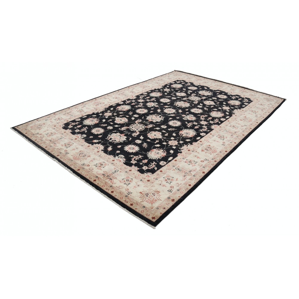 Hand Knotted Floral Oushak Large Area Rug with Black Field and Beige Border | 100% Wool