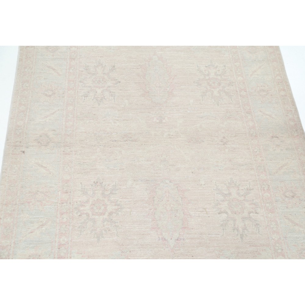 Traditional Handknotted Floral Wool Area Rug in Beige, 100% Wool