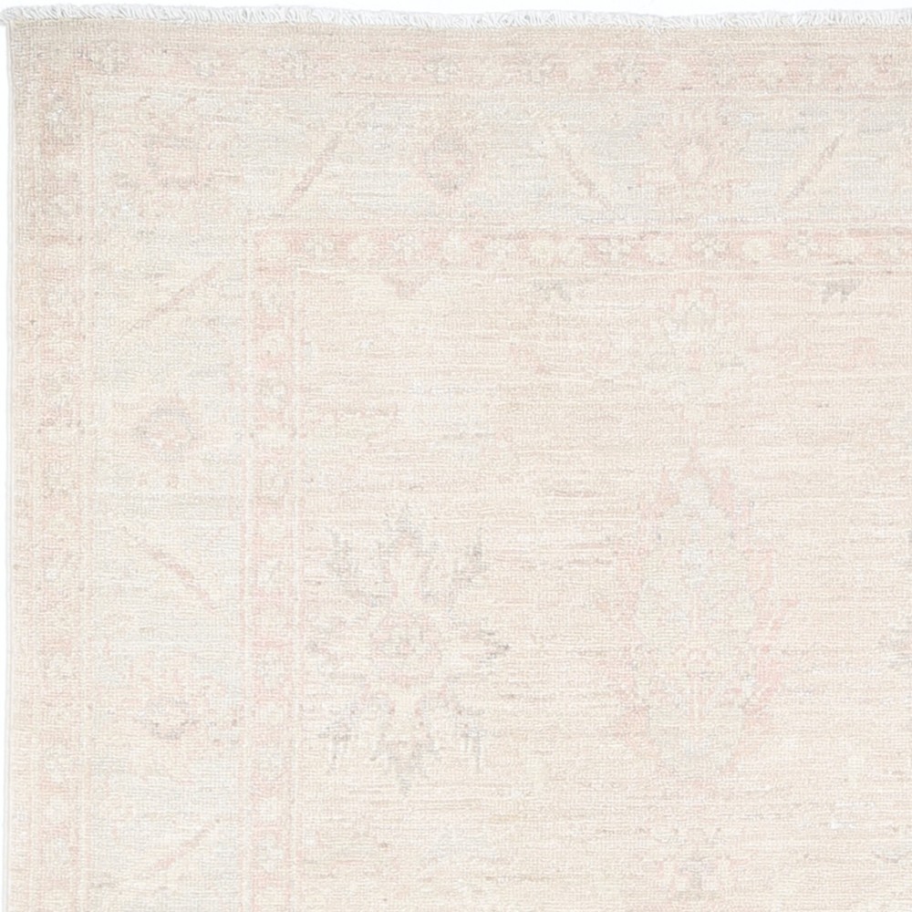 Traditional Handknotted Floral Wool Area Rug in Beige, 100% Wool