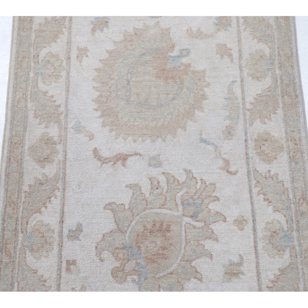 Traditional Floral Area Rug | Hand Knotted Accent Rug | 100% Wool Traditional Floral Area Rug | Hand Knotted Accent Rug | 100% Wool