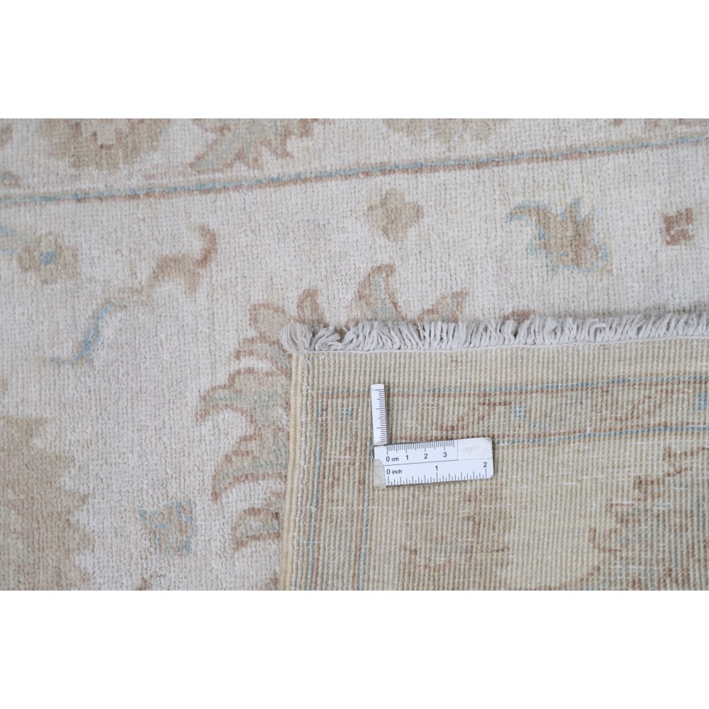 Traditional Floral Area Rug | Hand Knotted Accent Rug | 100% Wool Traditional Floral Area Rug | Hand Knotted Accent Rug | 100% Wool