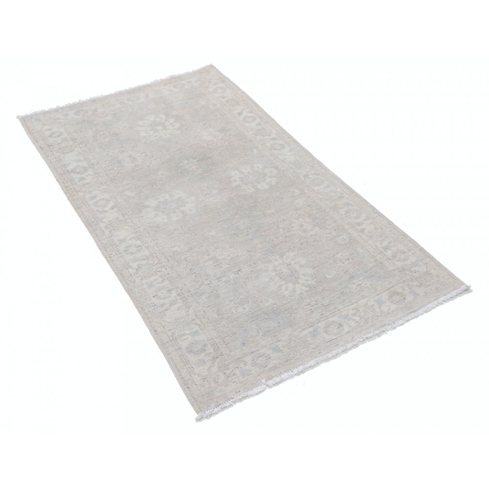 Traditional Handknotted Turkish Small Rug | Beige Accent Rug | New Condition | 100% Wool Traditional Handknotted Turkish Small Rug | Beige Accent Rug | New Condition | 100% Wool