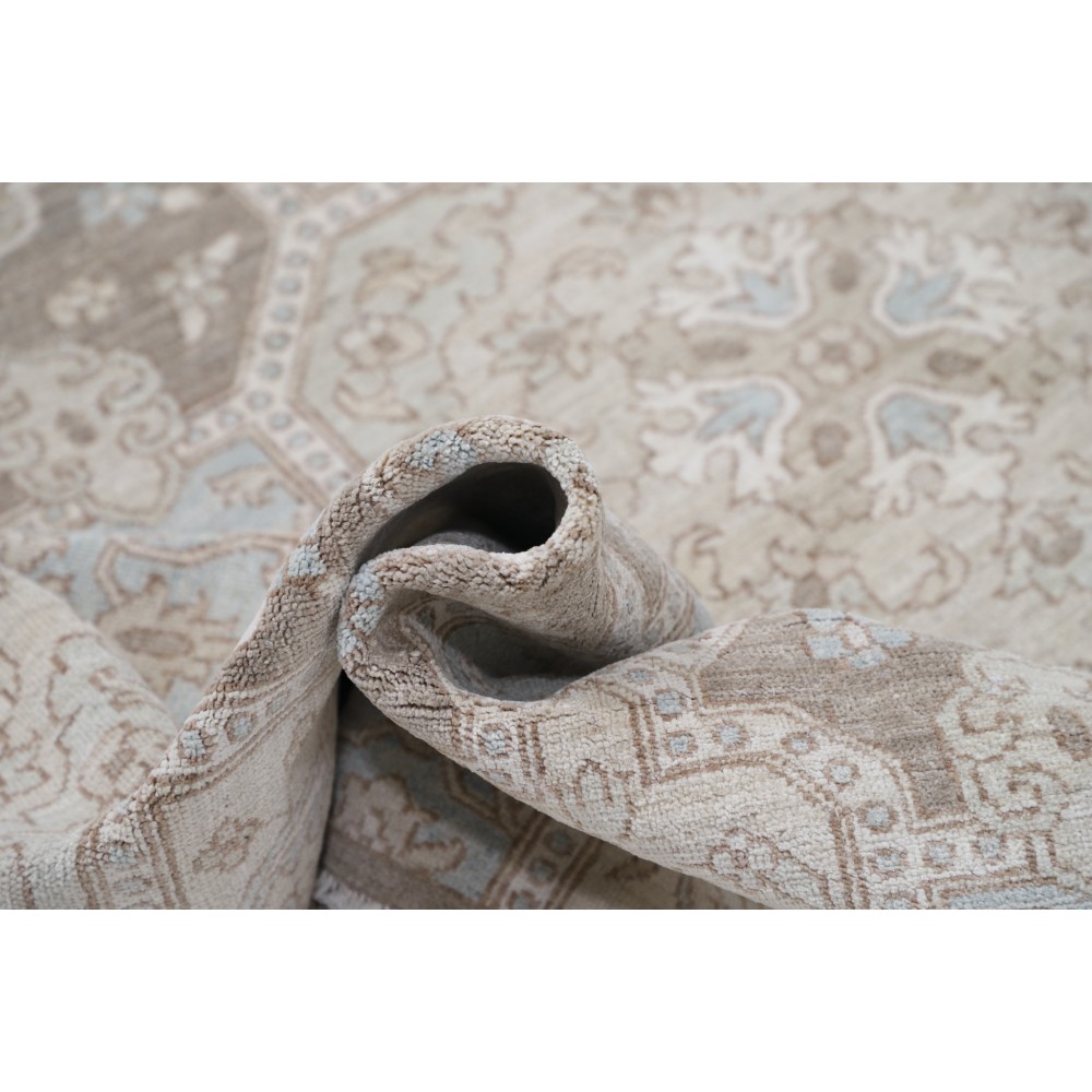 Traditional Hand Knotted Large Rug | Timeless Home Decor | 100% Wool Beige Carpet Traditional Hand Knotted Large Rug | Timeless Home Decor | 100% Wool Beige Carpet