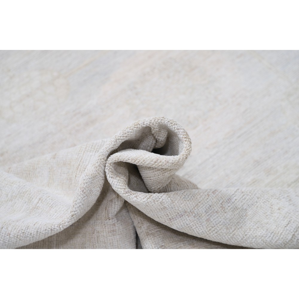 Neutral Oushak Style Large Rug, Hand Knotted Wool Area Rug, Beige Medallion Carpet Neutral Oushak Style Large Rug, Hand Knotted Wool Area Rug, Beige Medallion Carpet