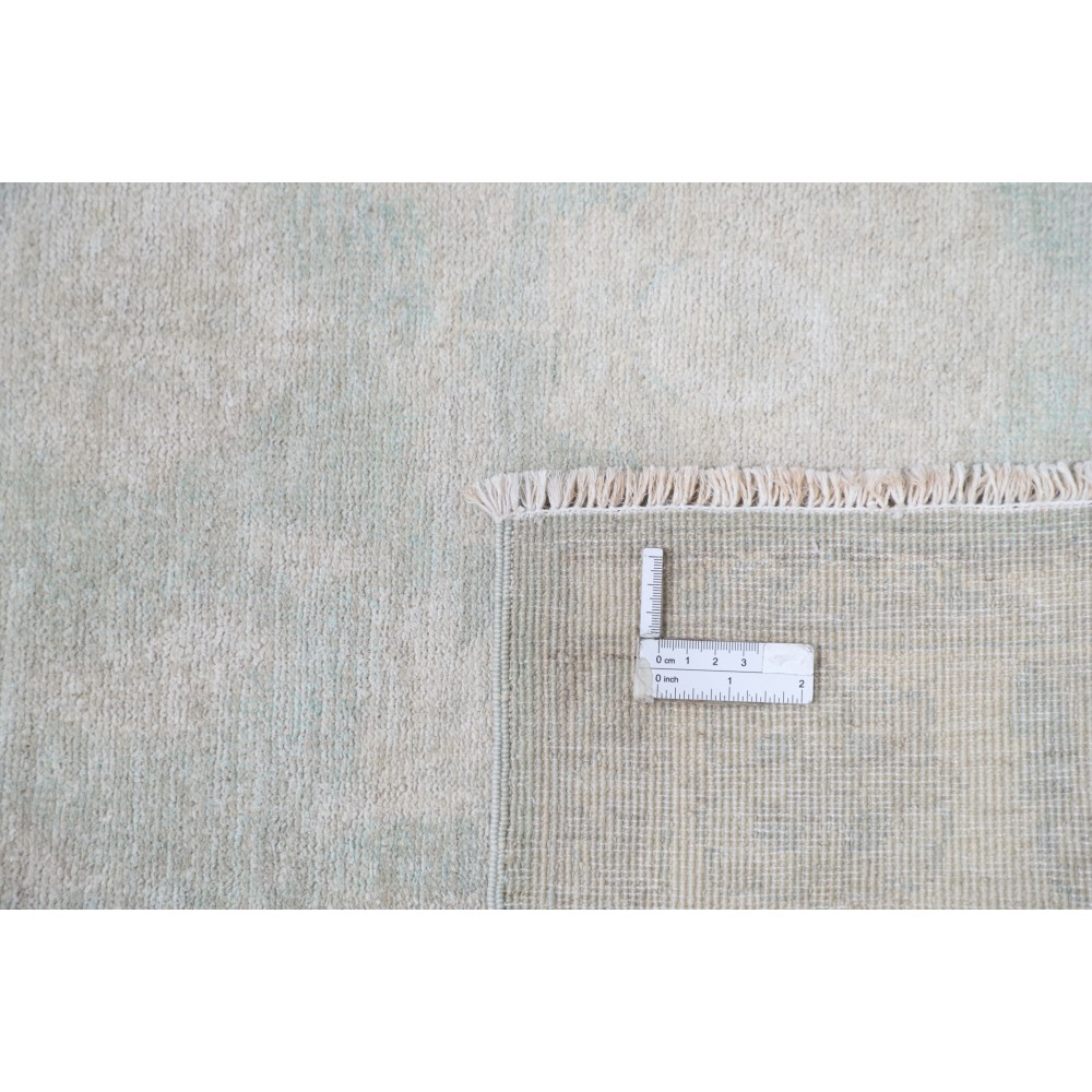 Traditional Hand Knotted Accent Rug | Floral Wool Area Rug in Soft Tones Traditional Hand Knotted Accent Rug | Floral Wool Area Rug in Soft Tones