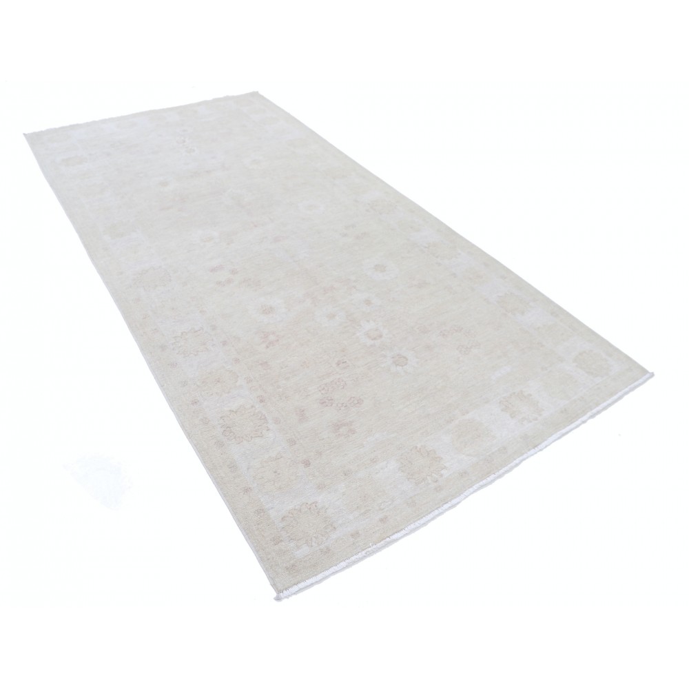Handknotted Beige Area Rug with Floral Design | 100% Wool Handknotted Beige Area Rug with Floral Design | 100% Wool