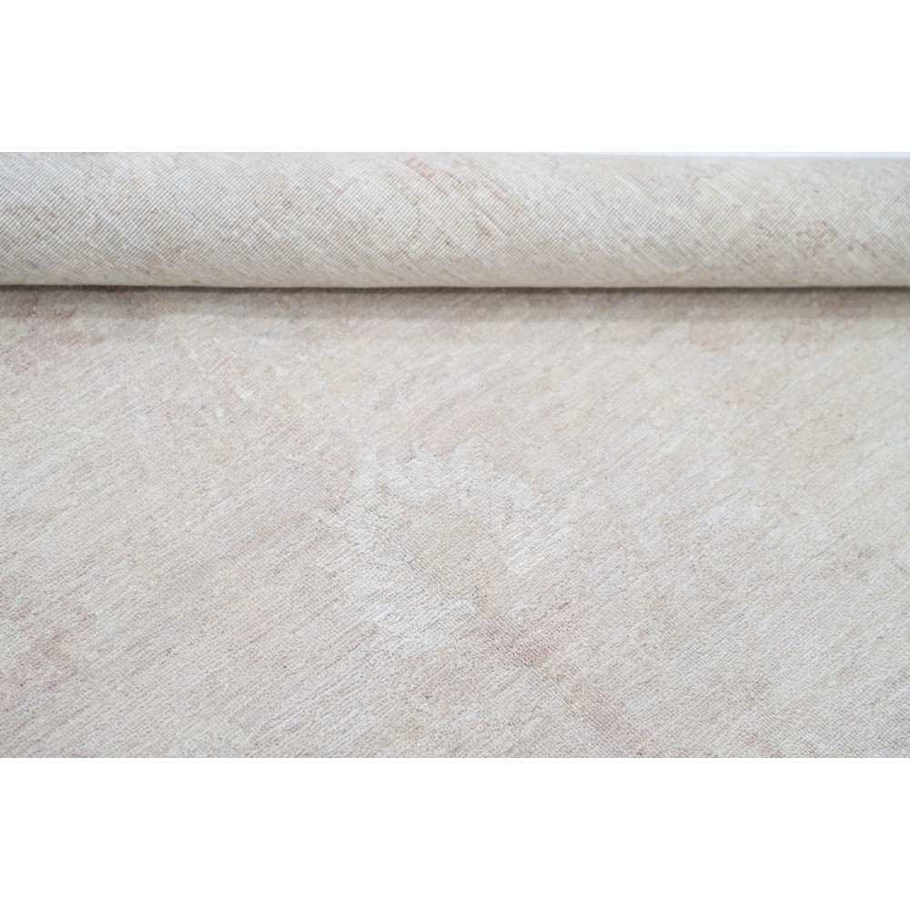 Handknotted Beige Area Rug with Floral Design | 100% Wool Handknotted Beige Area Rug with Floral Design | 100% Wool
