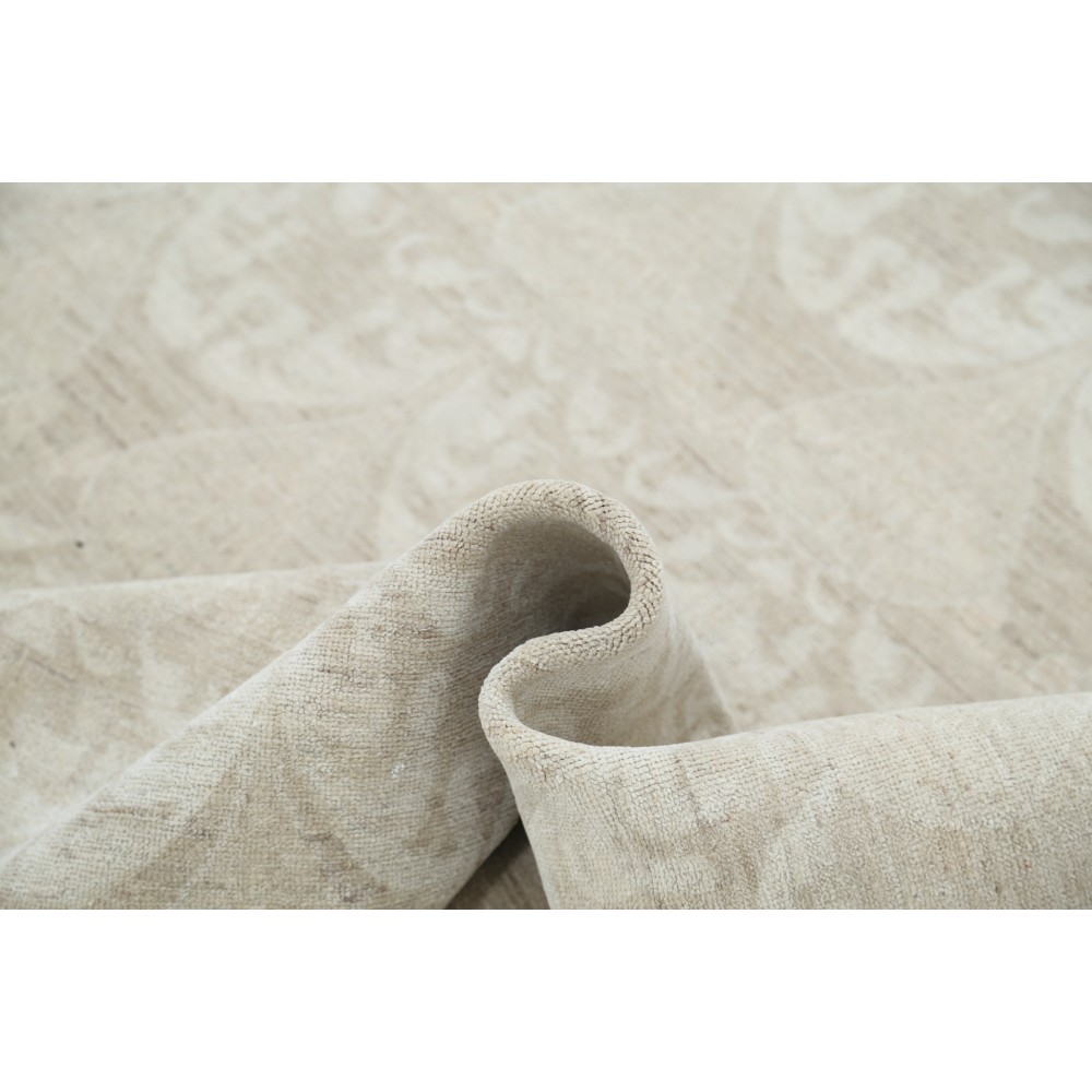 Beige Hand Knotted Large Rug | Timeless Home Decor | 100% Wool Handmade Carpet Beige Hand Knotted Large Rug | Timeless Home Decor | 100% Wool Handmade Carpet