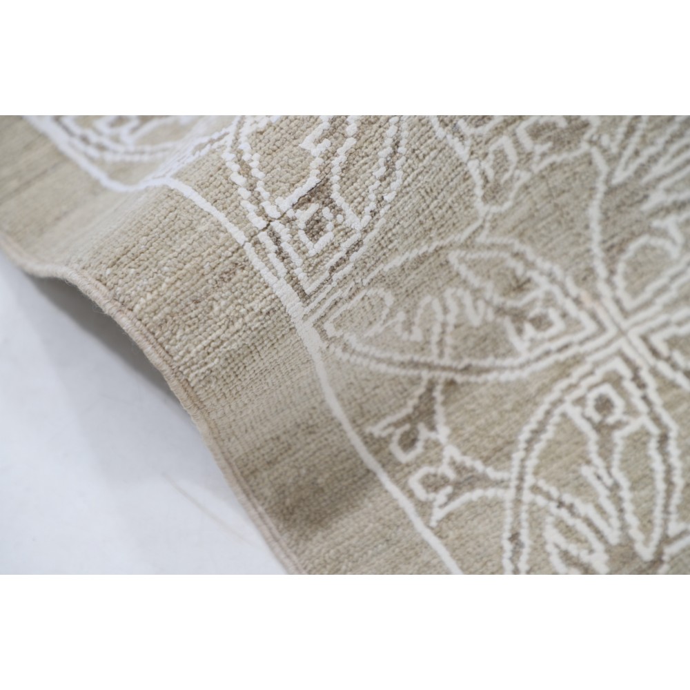 Hand Knotted Beige Wool Area Rug | Turkish Leaf Trellis Design Carpet Hand Knotted Beige Wool Area Rug | Turkish Leaf Trellis Design Carpet