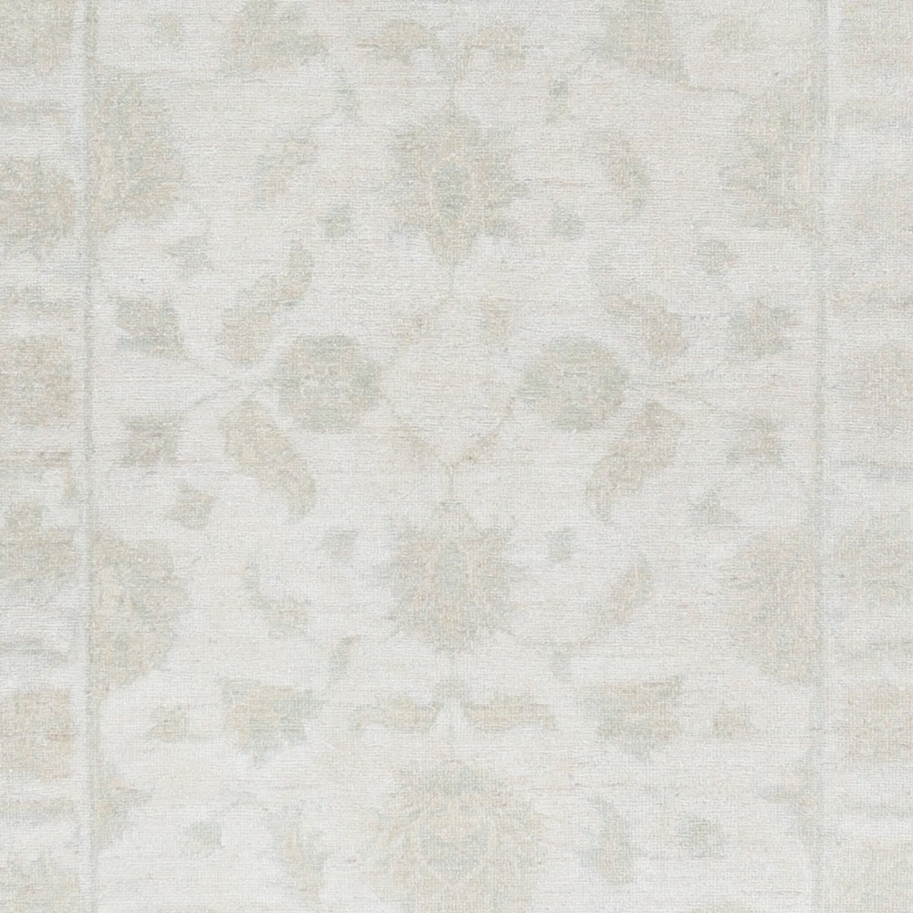 Traditional Handknotted Accent Rug for Entryway | Beige Bedside Rug | 100% Wool Traditional Handknotted Accent Rug for Entryway | Beige Bedside Rug | 100% Wool