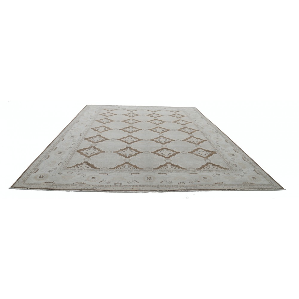 Beige Area Rug for Spacious Living Room | 100% Wool Traditional Hand Knotted Carpet Beige Area Rug for Spacious Living Room | 100% Wool Traditional Hand Knotted Carpet