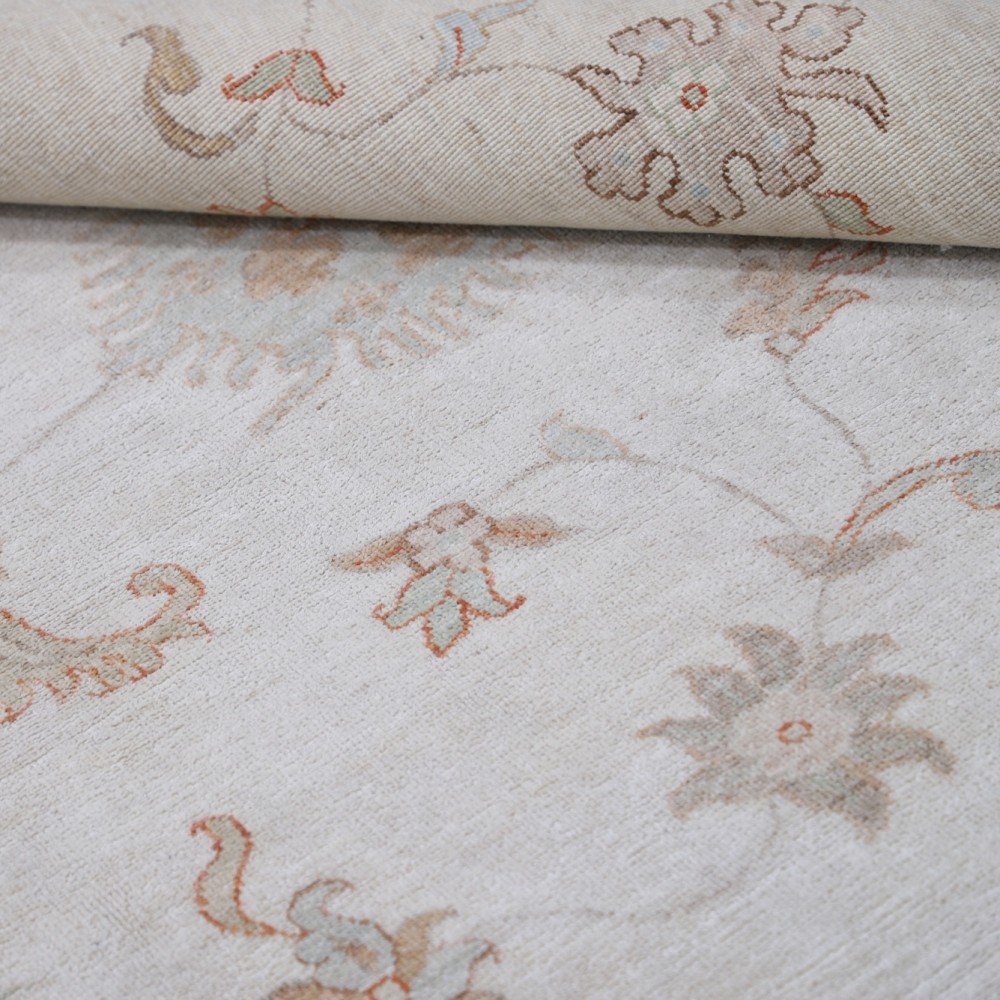 Hand Knotted Large Area Rug with Floral Design | Traditional Beige Wool Carpet Hand Knotted Large Area Rug with Floral Design | Traditional Beige Wool Carpet