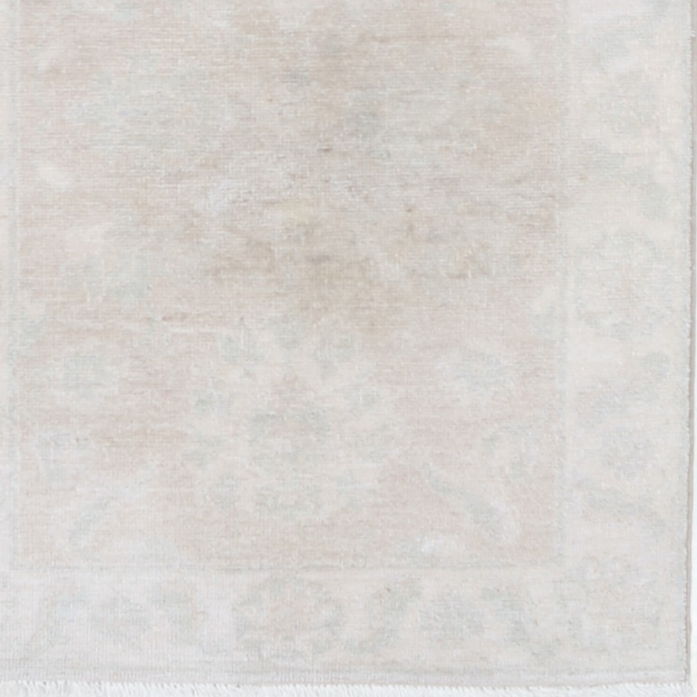 Handknotted Turkish Accent Rug for Entryway | Traditional Bedside Rug | 100% Wool | High Quality Sustainable Home Decor Handknotted Turkish Accent Rug for Entryway | Traditional Bedside Rug | 100% Wool | High Quality Sustainable Home Decor