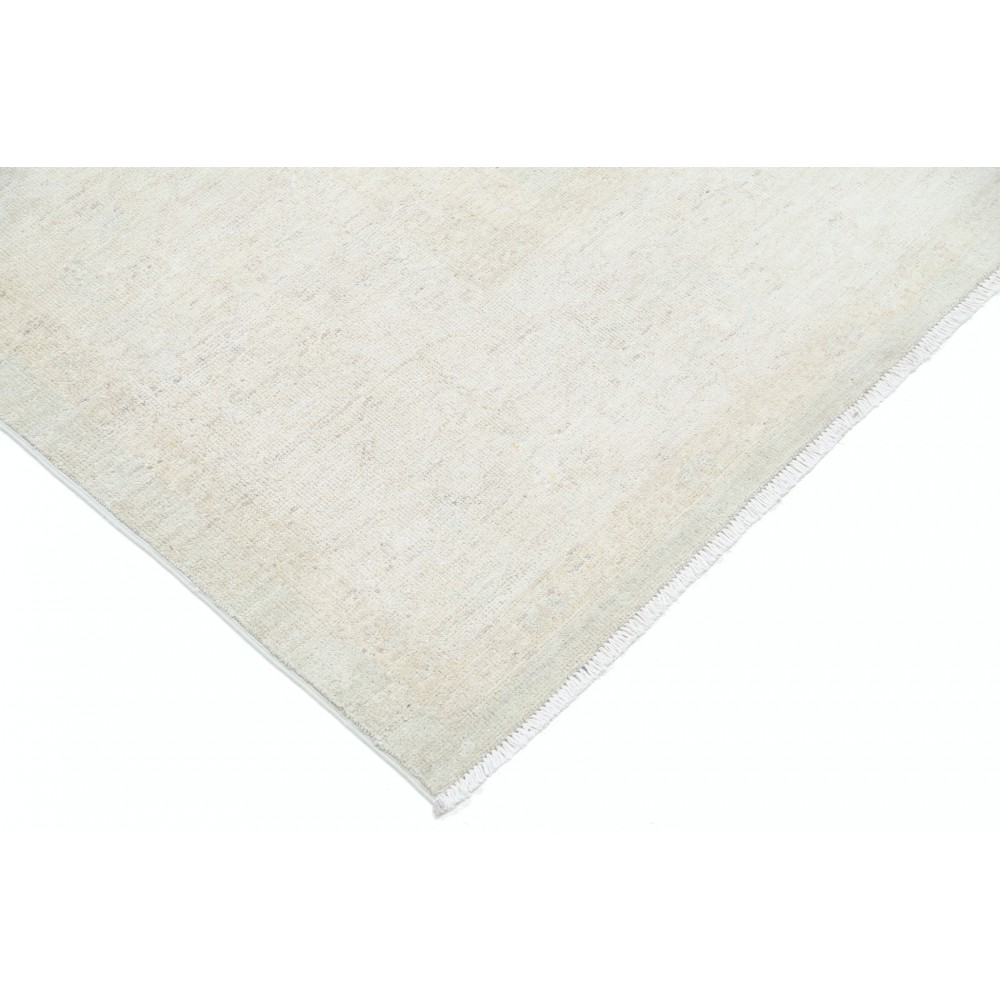 Traditional Hand Knotted Turkish Area Rug for Living Room | 100% Wool Carpet for Large Spaces