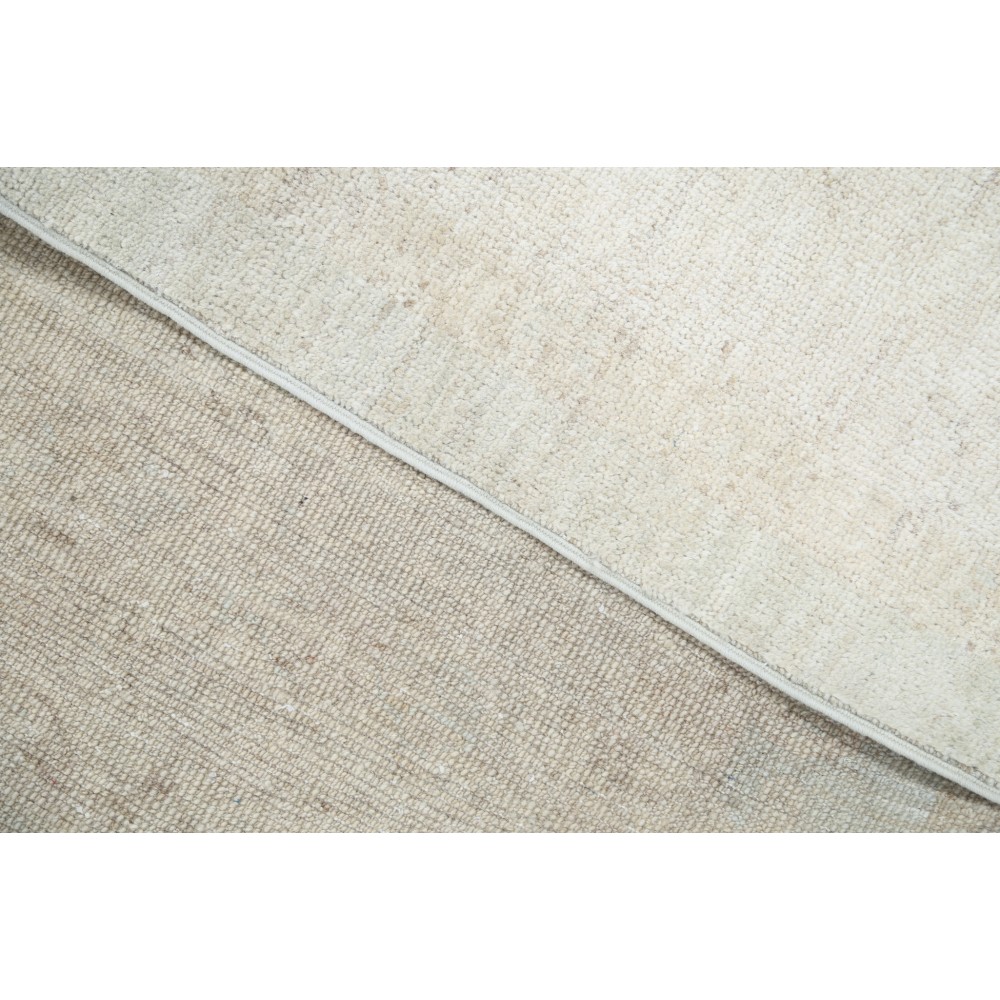 Traditional Hand Knotted Turkish Area Rug for Living Room | 100% Wool Carpet for Large Spaces