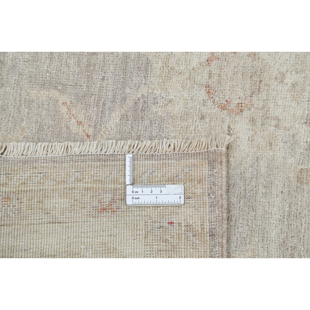 100% Wool Hand Knotted Floral Area Rug for Living Room, Dining Room and Bedroom Decor 100% Wool Hand Knotted Floral Area Rug for Living Room, Dining Room and Bedroom Decor