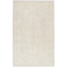 Traditional Hand Knotted Accent Rug | Floral Wool Area Rug in Soft Tones