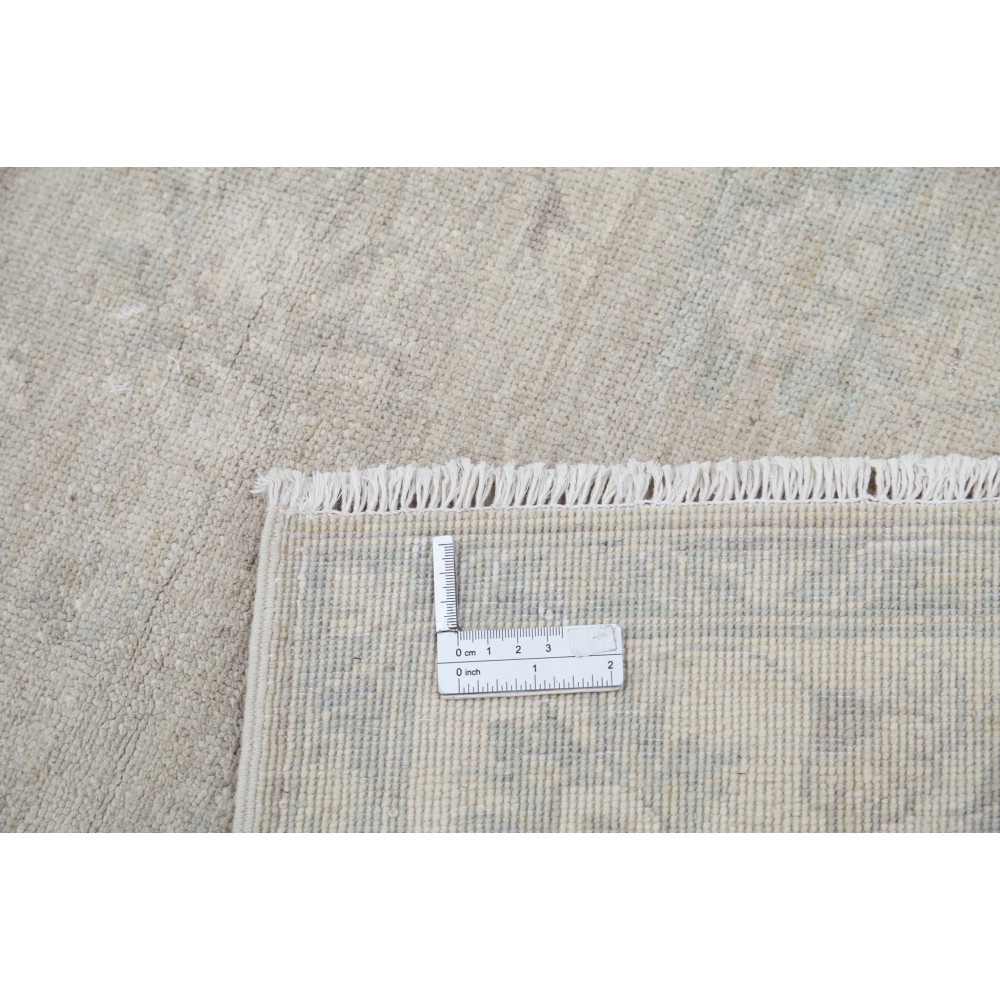 Traditional Hand Knotted Accent Rug | Floral Wool Area Rug in Soft Tones