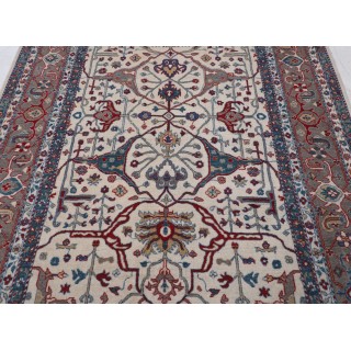Oushak Style Ivory & Gray Oushak Style Turkish Area Rug. 100% Wool Oushak Style Ivory & Gray Oushak Style Turkish Area Rug. 100% Wool