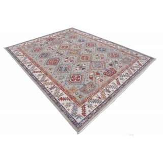 Silver & Ivory Geometric Turkish Area Rug for Living Room. Traditional 100% Wool Carpet with Tribal Patterns Silver & Ivory Geometric Turkish Area Rug for Living Room. Traditional 100% Wool Carpet with Tribal Patterns