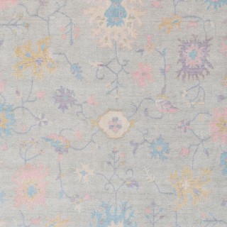 Silver & Pink Oushak Style Turkish Area Rug for Living Room. Traditional Floral 100% Wool Carpet Silver & Pink Oushak Style Turkish Area Rug for Living Room. Traditional Floral 100% Wool Carpet