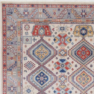 Tribal Style Ivory & Gray Area Rug. Geometric 100% Wool Carpet for Living Room Tribal Style Ivory & Gray Area Rug. Geometric 100% Wool Carpet for Living Room