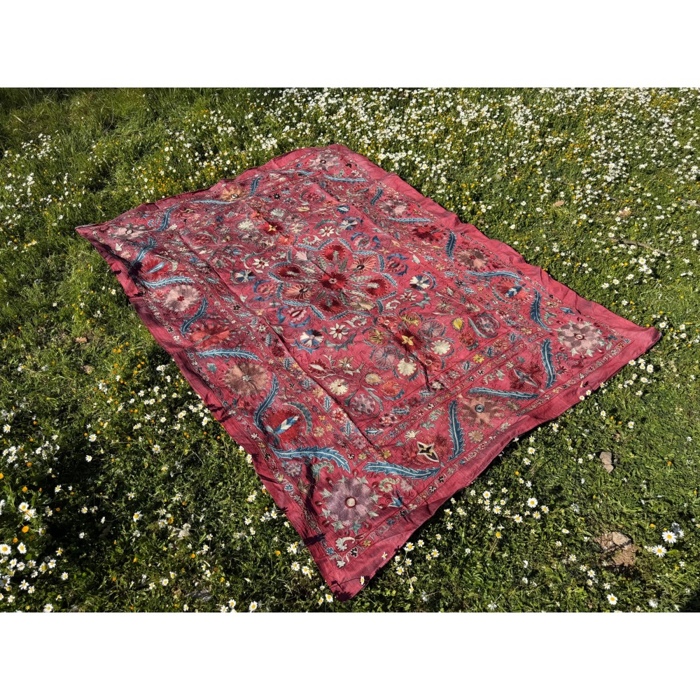 Silk Embroidery Bedspread, Traditional Wall Hanging, Decorative Table Cover, Handmade Throw, Sofa Throw Silk Embroidery Bedspread, Traditional Wall Hanging, Decorative Table Cover, Handmade Throw, Sofa Throw