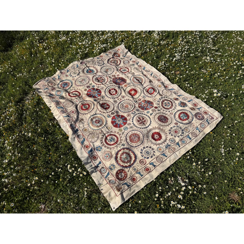 Silk Embroidery Bedspread, Traditional Wall Hanging, Decorative Table Cover, Handmade Throw, Sofa Throw Silk Embroidery Bedspread, Traditional Wall Hanging, Decorative Table Cover, Handmade Throw, Sofa Throw