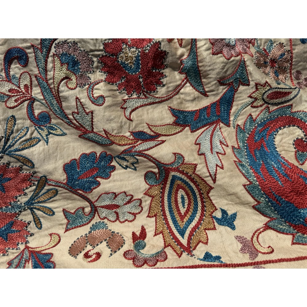Silk Embroidery Wall Hanging, Traditional Handmade Tablecloth Silk Embroidery Wall Hanging, Traditional Handmade Tablecloth
