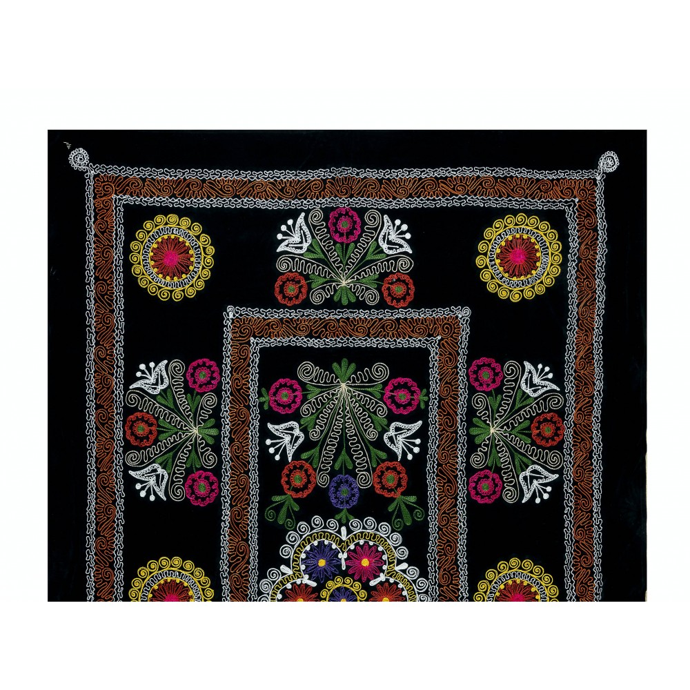 Vintage Silk Hand Embroidery Bed Cover, Central Asian Suzani Wall Hanging