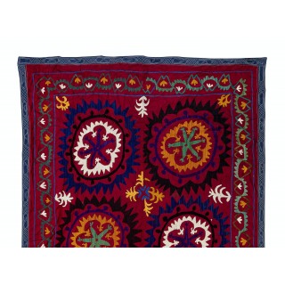 Vintage Silk Embroidery Bed Cover. Suzani Wall Hanging. Handmade Tablecloth Vintage Silk Embroidery Bed Cover. Suzani Wall Hanging. Handmade Tablecloth