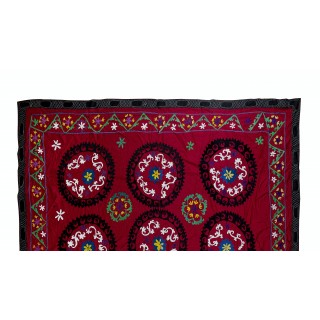 Vintage Silk Hand Embroidery Bed Cover. Suzani Textile Wall Hanging. One-of-a-kind Tablecloth Vintage Silk Hand Embroidery Bed Cover. Suzani Textile Wall Hanging. One-of-a-kind Tablecloth