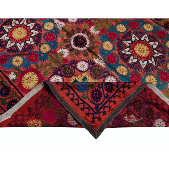 Magnificent Silk Embroidery Wall Hanging, Boho Wall Decor, Red Vintage Tapestry, Uzbek Tablecloth