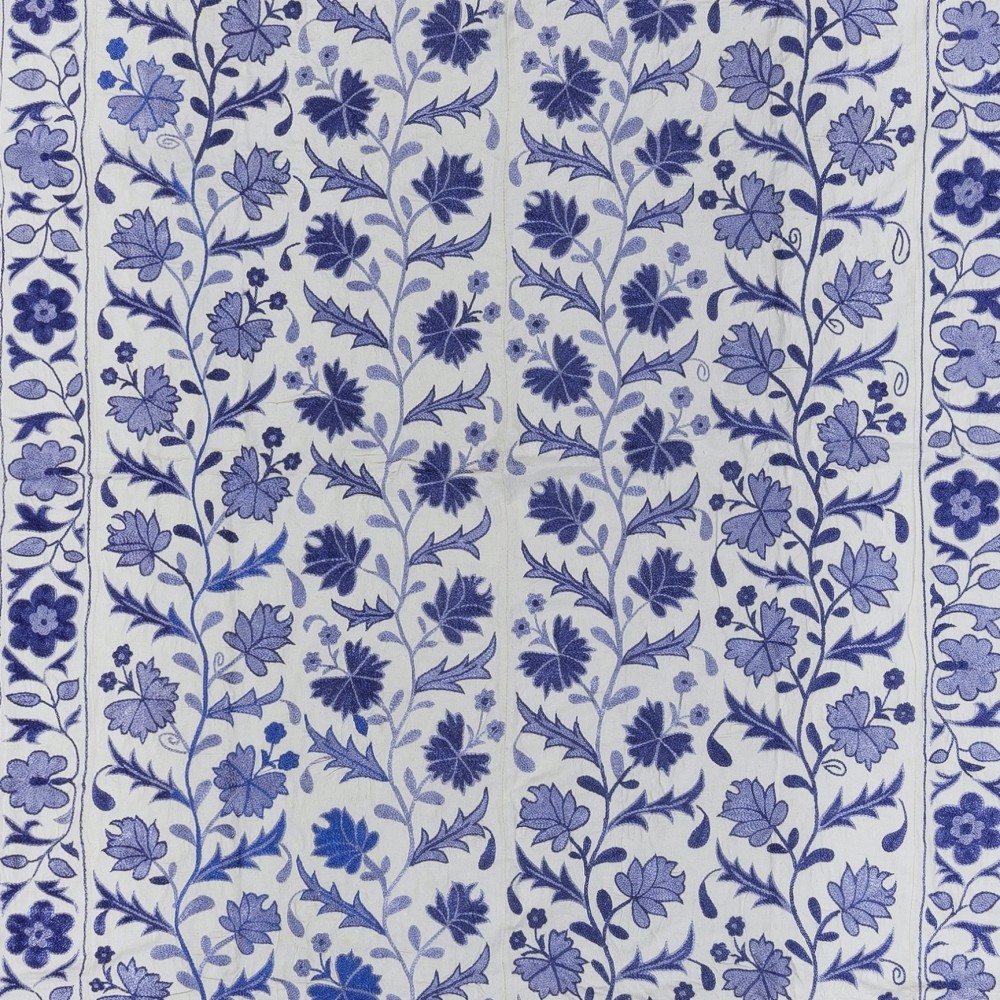 Crochet Suzani Wall Hanging, Silk Embroidery Bed Cover in Cream & Blue, Uzbek Bedding