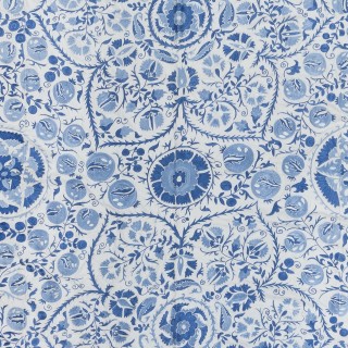 Crochet Suzani Wall Hanging. Silk Embroidery Bed Cover in Cream & Blue. Uzbek Bedding Crochet Suzani Wall Hanging. Silk Embroidery Bed Cover in Cream & Blue. Uzbek Bedding