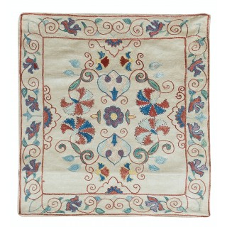Uzbek Suzani Fabric Throw Pillow. 100% Silk Cushion Cover. Hand Embroidery Toss Pillow
