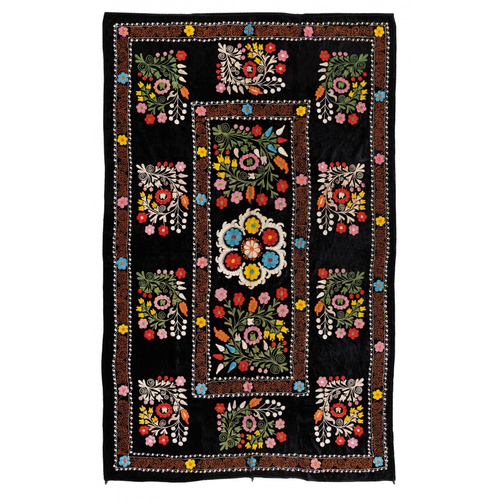 Vintage Silk Embroidered Suzani Bed Cover from Uzbekistan