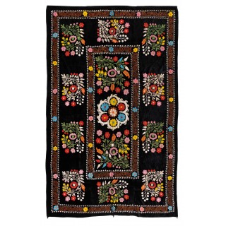 Vintage Wall Hanging. Silk Embroidered Suzani Bed Cover. Uzbek Tablecloth