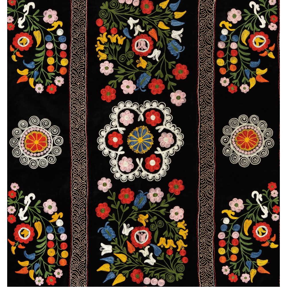 Vintage Silk Embroidered Suzani Bed Cover from Uzbekistan