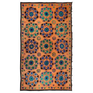 Vintage Floral Patterned Silk Embroidered Suzani Bed Cover from Uzbekistan